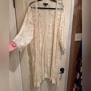 Lane Bryant Cream Floral Lace Kimono
